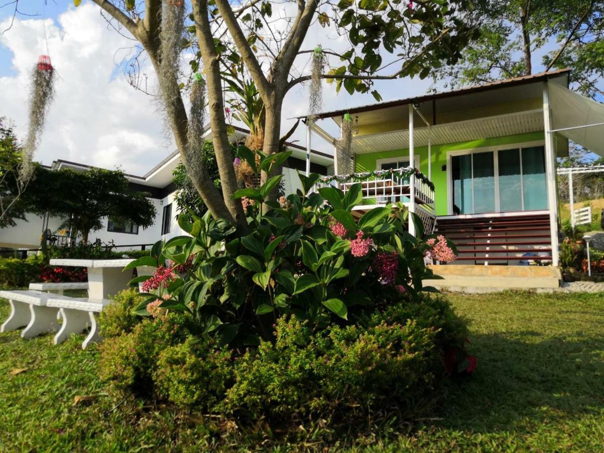 บ้านปลายฝัน Baanplaifun Ban Huai Phai Exterior foto